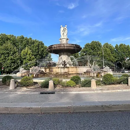 Joli Studio Le Clos D'Aix Avec Grande Terrasse Piscine Et Parking Gratuit Aix-en-Provence Exterior photo